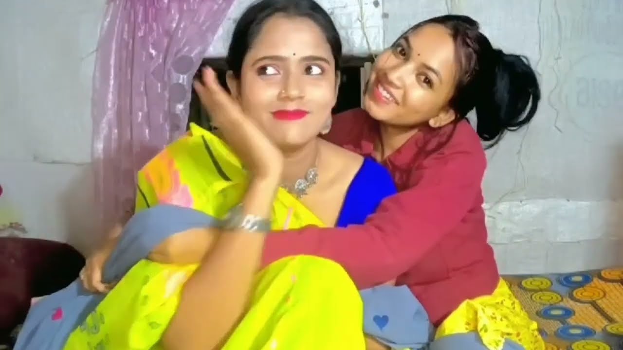 শখের মানুষ ত্যাগ করেছি😭😭 দুই বান্ধবীর মজাদার ভিডিও😀✅#video #fannyvideo #viralvideo