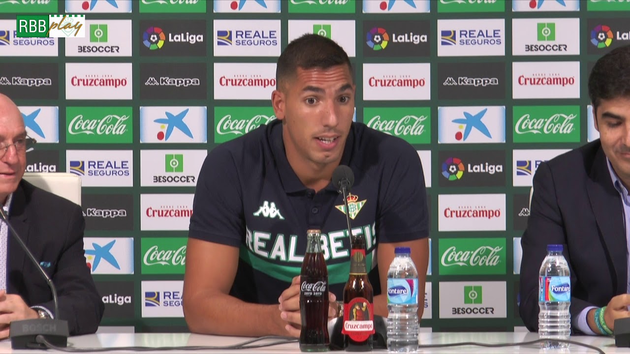 Presentaci&oacute;n de Joel Robles con el Real Betis Balompi&eacute;