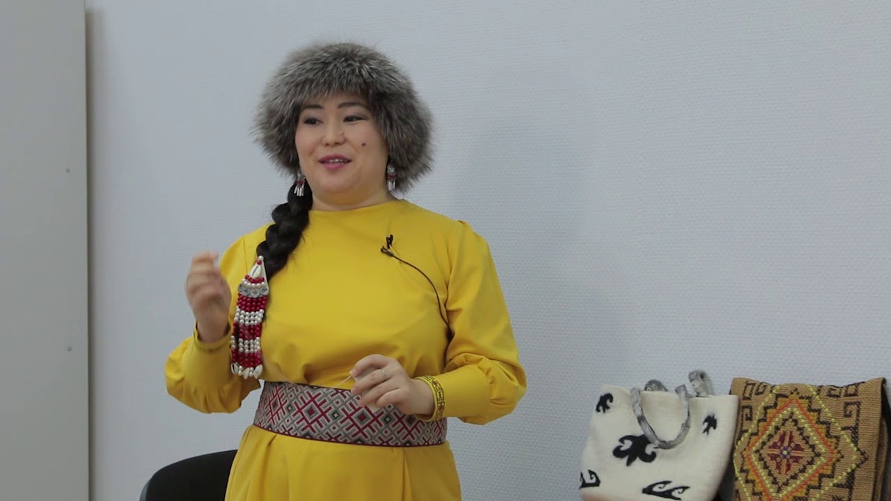 Как сделать накосные украшения-обереги для девушек.