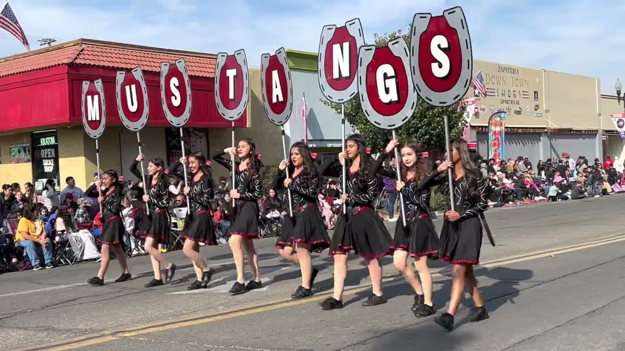 Pioneer Middle School Marching Band - Porterville Veterans Day Parade 2022