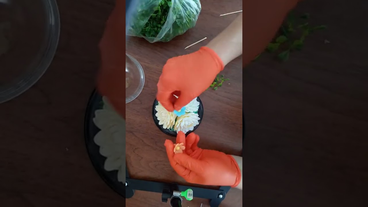 мини букет из мыла в большом куполе. мыловарение. мыло ручной работы.