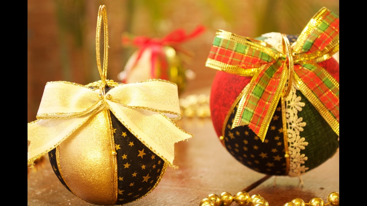 Como Fazer Enfeites para o NATAL: BOLAS NATALINAS