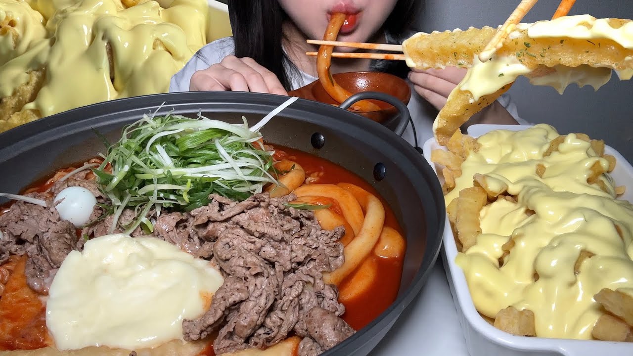 청년다방 차돌떡볶이 버터갈릭튀김 먹방! Cheongnyeon Dabang beef tteokbokki and butter garlic fries  asmr mukbang