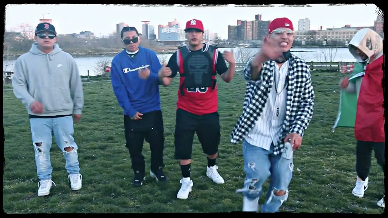 Mala Facha - Kumbia Al Millón (Video Oficial)