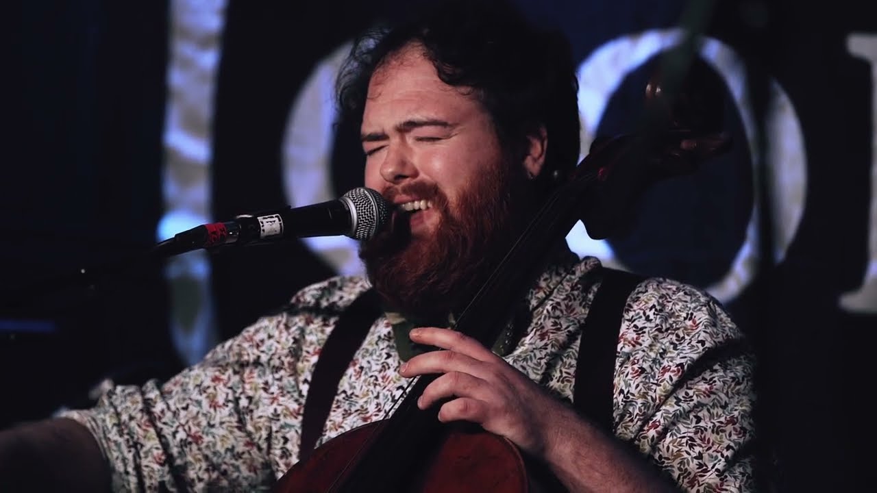 Aberhonddu - VRï (yn fyw o / live from Showcase Scotland 2023)