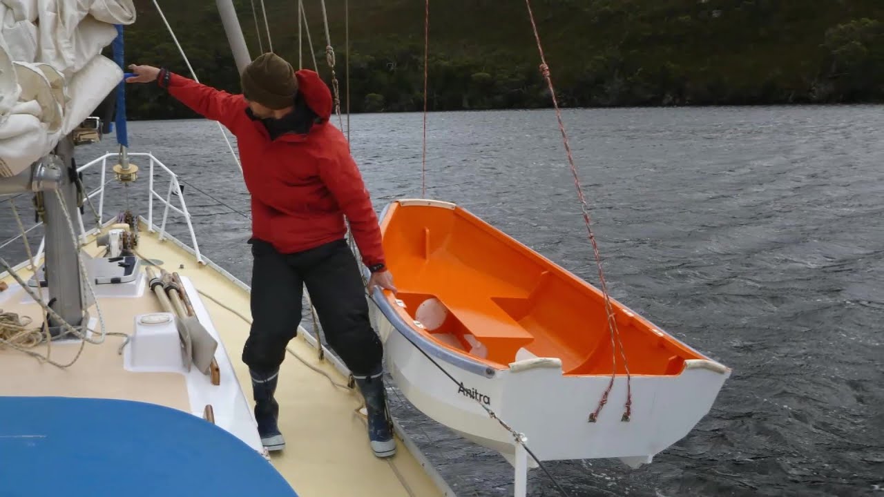 Tassie West Coast Sailing
