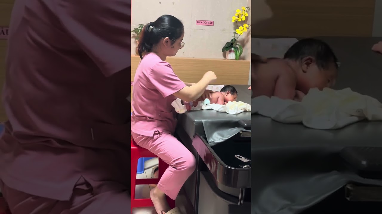 Kỉ niệm cho bé dâu tây 🍓