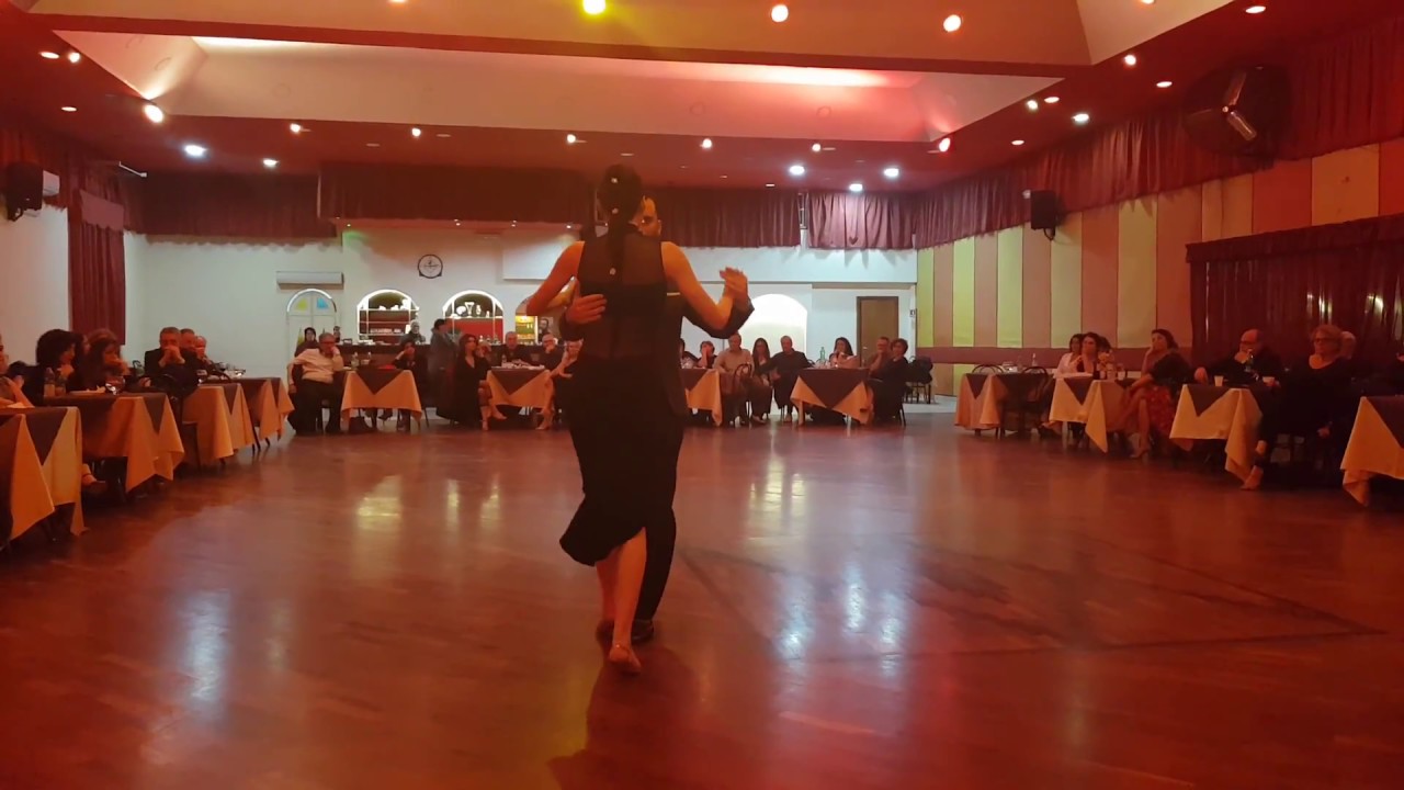Roberta e Donato - C'è Tango al Majestic - Fueron tres anos/ Varela