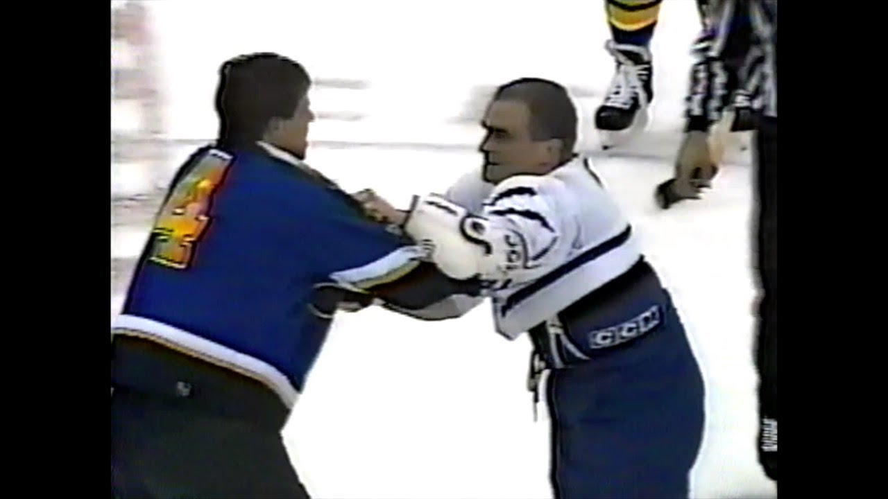 Reed Low Vs. Tie Domi Nov. 29th, 2000