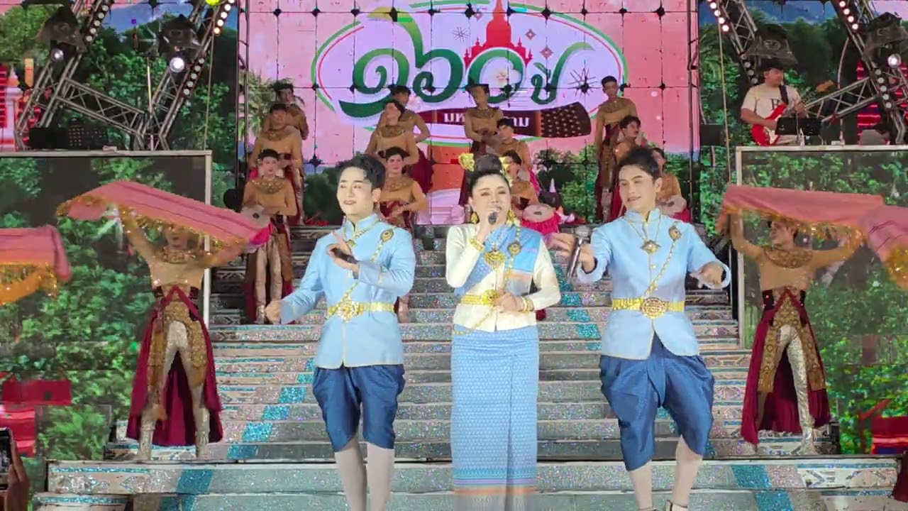 โชว์สุดอลังการ 160ปีสารคาม#สาวน้อยเพชรบ้านแพง 