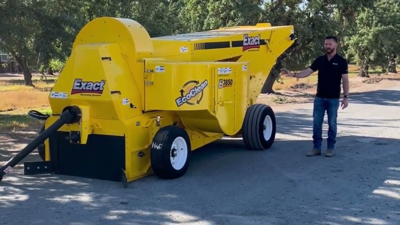 E3850 Harvester - Takes Dust out of the Equation