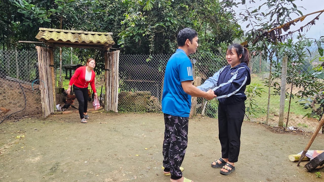 Will Dao find out that Duong and Linh used to live together?