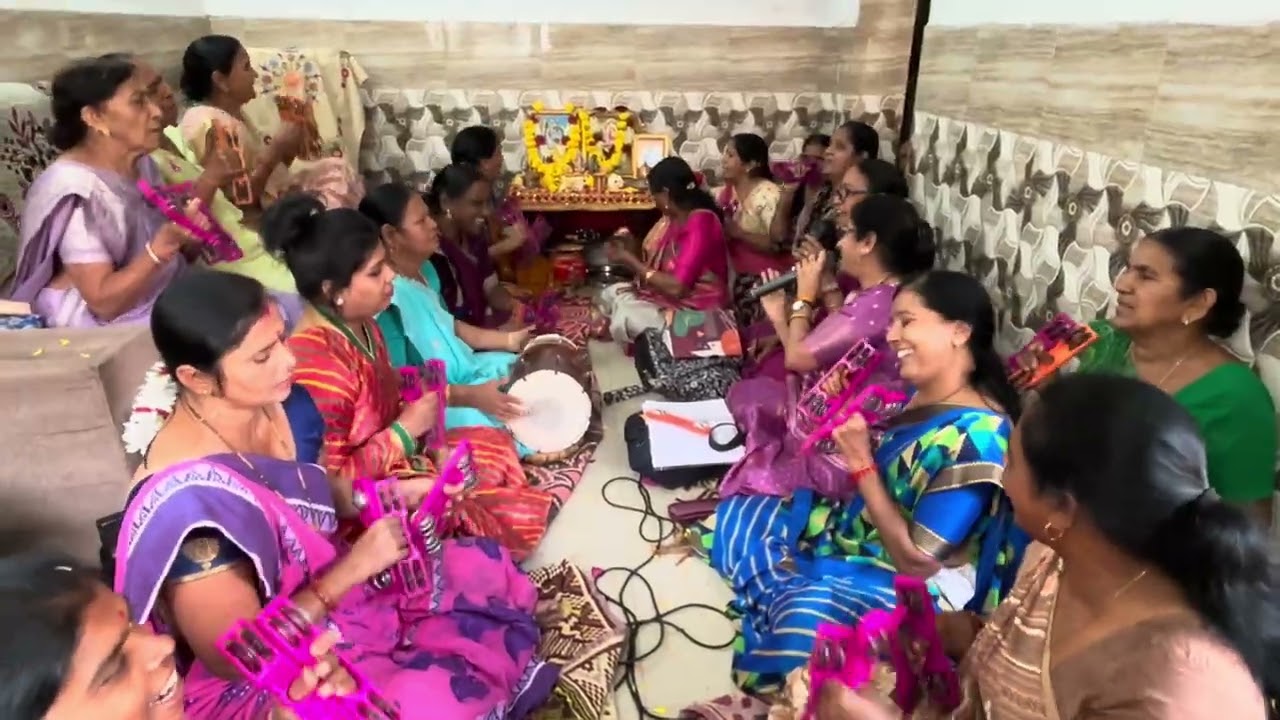 🌷લખેલું છે 🌷સાખી સાથે  કાનો બોલે મધુરમ