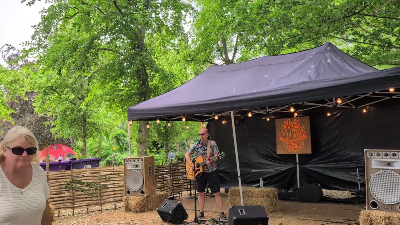 Performance by Independent Artist at Kite festival, UK #music #performance #countrymusic #songs #uk