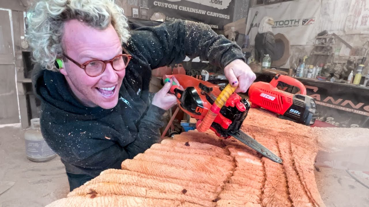 Как вырезать ПЕРЬЯ НА КРЫЛЬЯХ ОРЛА - хитрости по вырезанию!!