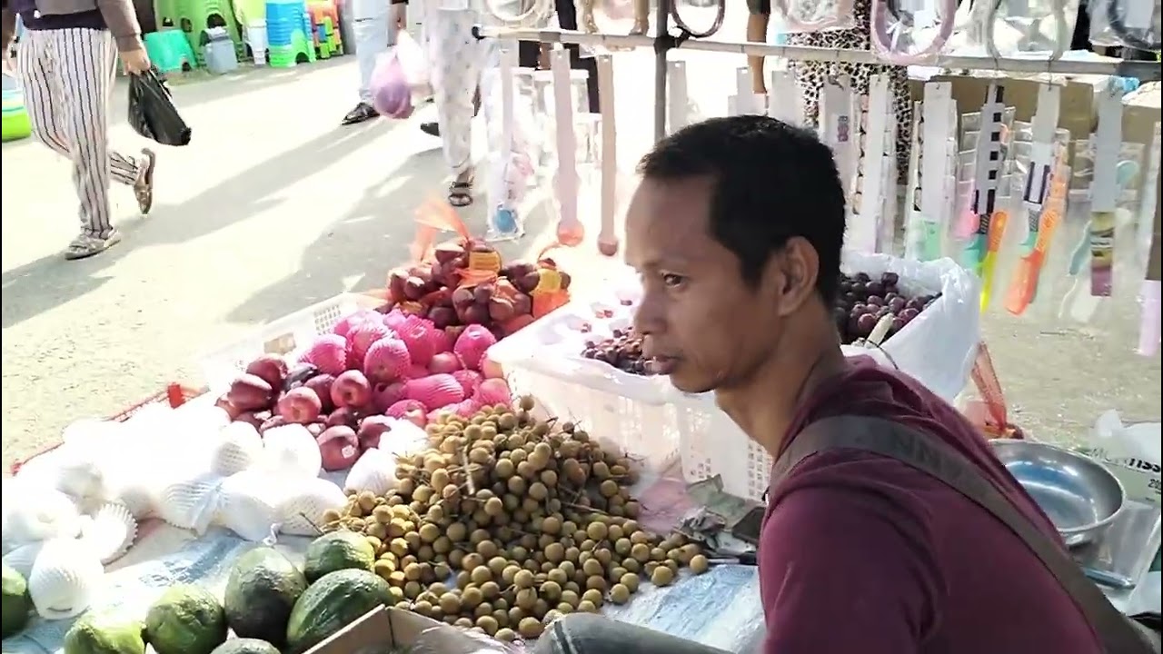 Pasar lurr rame di cempaka 😀😀😀