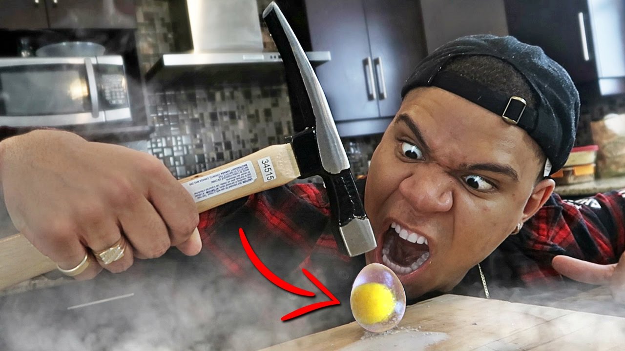 Science Experiment LIQUID NITROGEN vs EGG *INSTANT FREEZING*