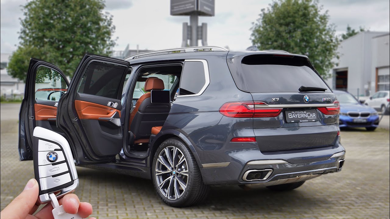 2021 BMW X7 M50i (530 HP)
