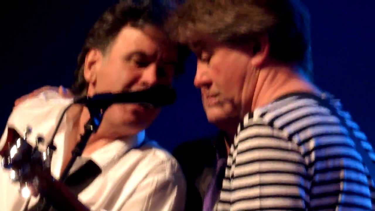 Weakness (Live) The Hollies