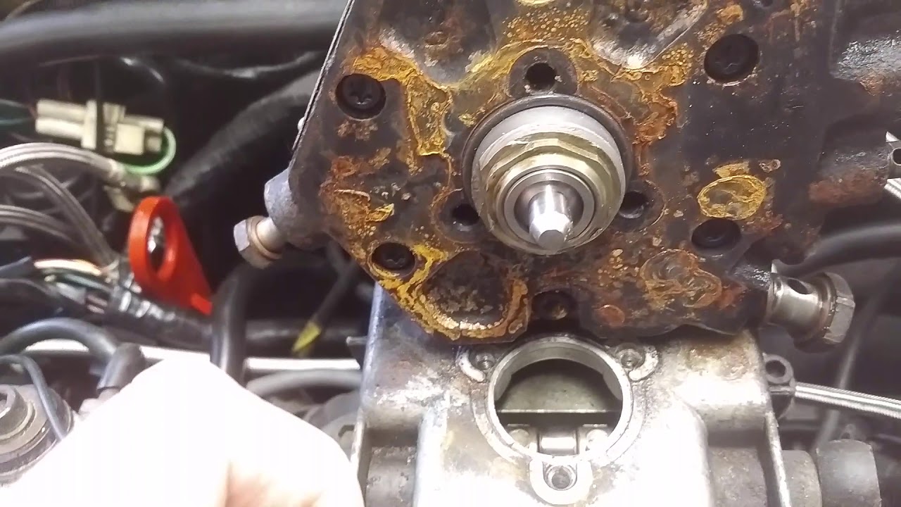 DeLorean Fuel System Part #3: The fuel metering unit