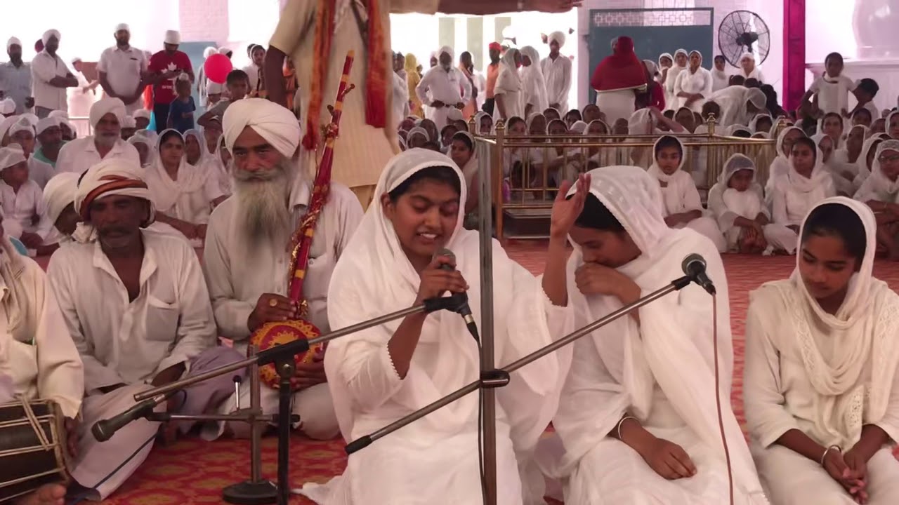 ਖਿੱੜ ਗਈ ਰੂਹ ਫੁੱਲਾਂ ਵਾਂਗੂ ਮਾਲਕ ਦੇ ਦਰਸ਼ਨ ਕਰਕੇ...