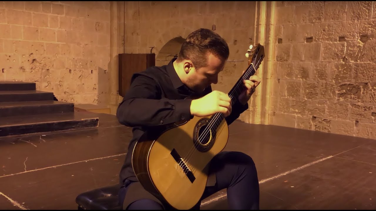 Songe Capricorne - Roland Dyens played by Sanel Redzic