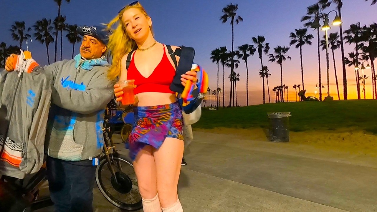 Venice Beach Evening People Watching, Local Vibes