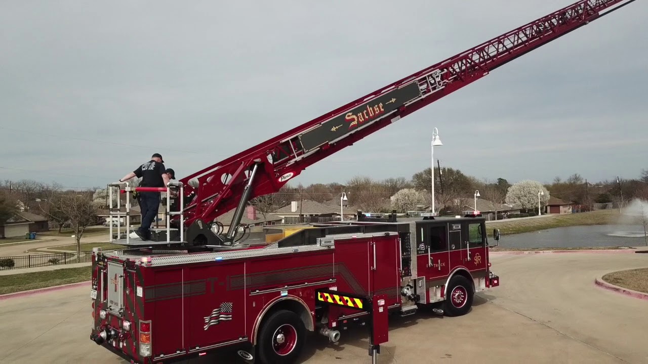 Sachse Fire Department's Pierce Ascendant 107' Heavy Duty Ladder