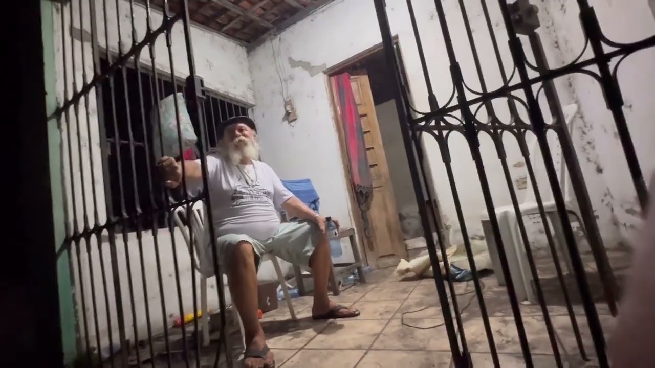 Luiz do som vê bruxa e corre para casa de dona zaza 😮😮