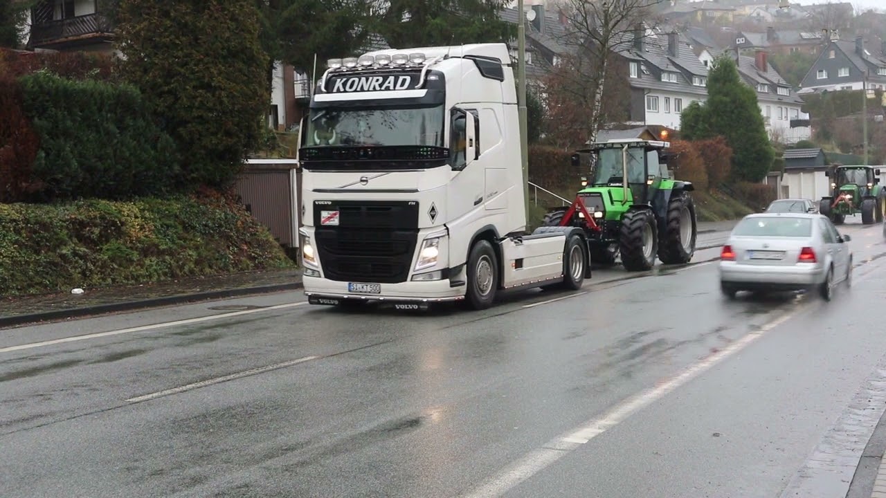 Landwirte & Unternehmer demonstrieren in Siegen - fast 1.000 Fahrzeuge - Trecker & Trucks - 29.12.23