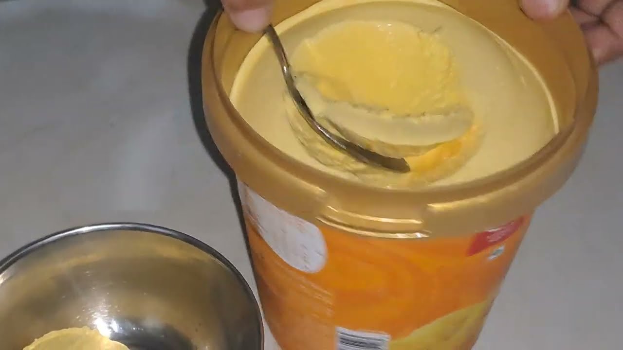 Kwality Wall's The Dairy Factory Alphonso Mango Ice Cream