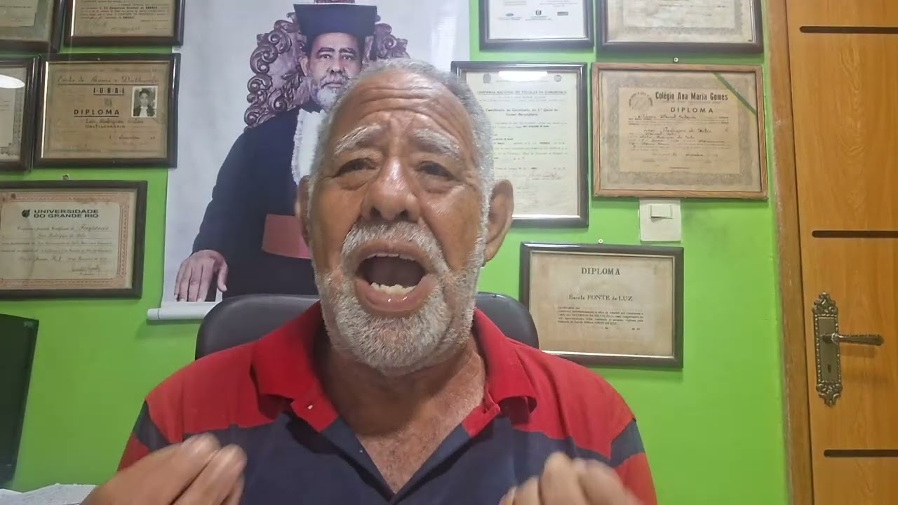 PAULO O APÓSTOLO DA GRAÇA DISSE QUE QUANTO AO SEU SUSTENTO SE CONTENTAVA COM O QUE TIMHA. 