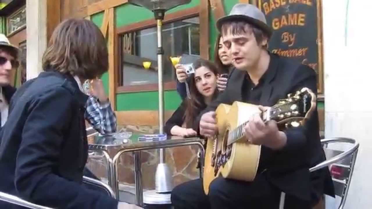 Pete Doherty - Music When The Lights Go Out, Barcelona 2013
