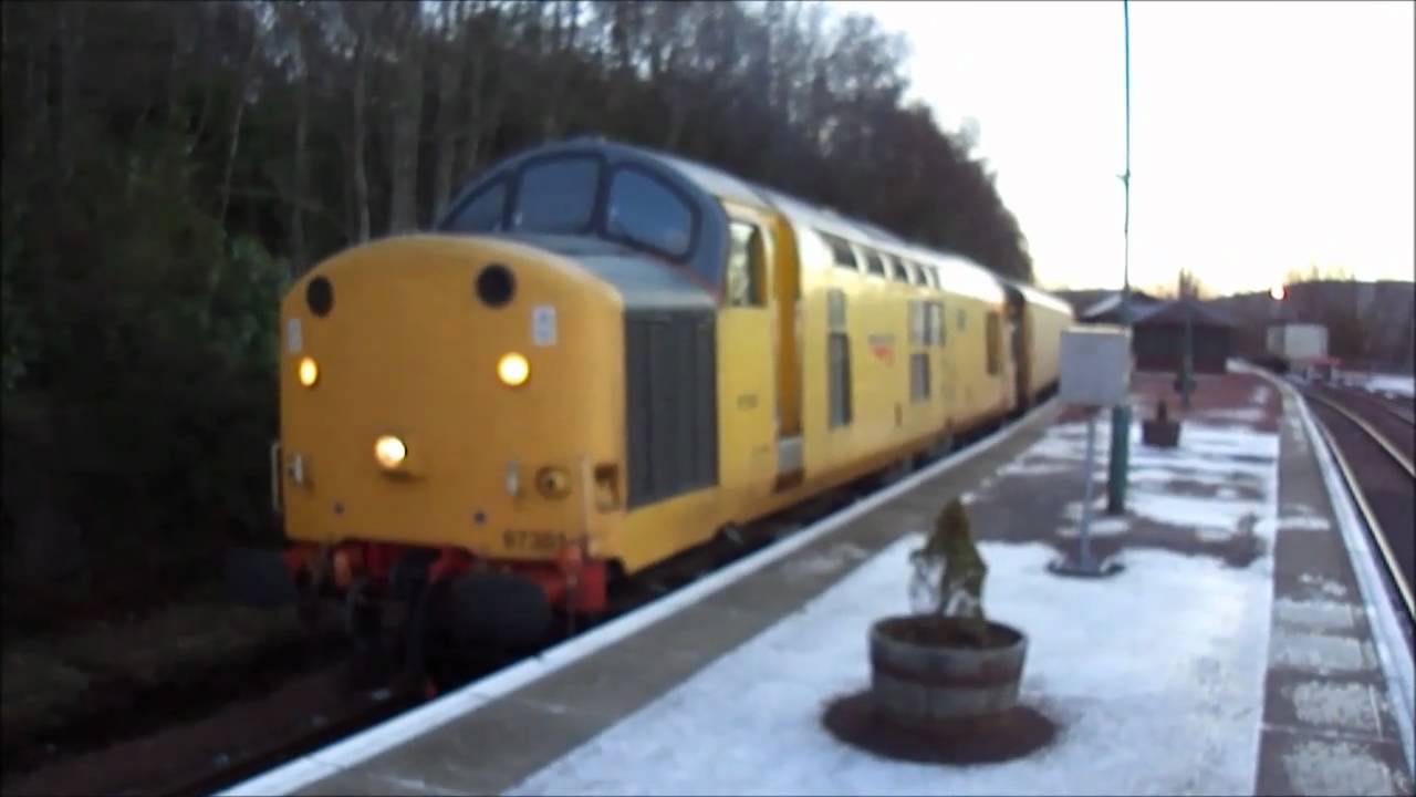 05 to 09/01/2011 1Q06 Structure Gauging Train around Scotland