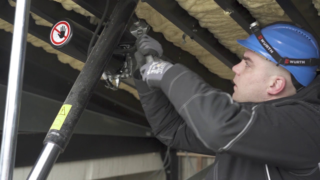 Loading Systems levert laadperrons bij Moonen Packaging in Weert