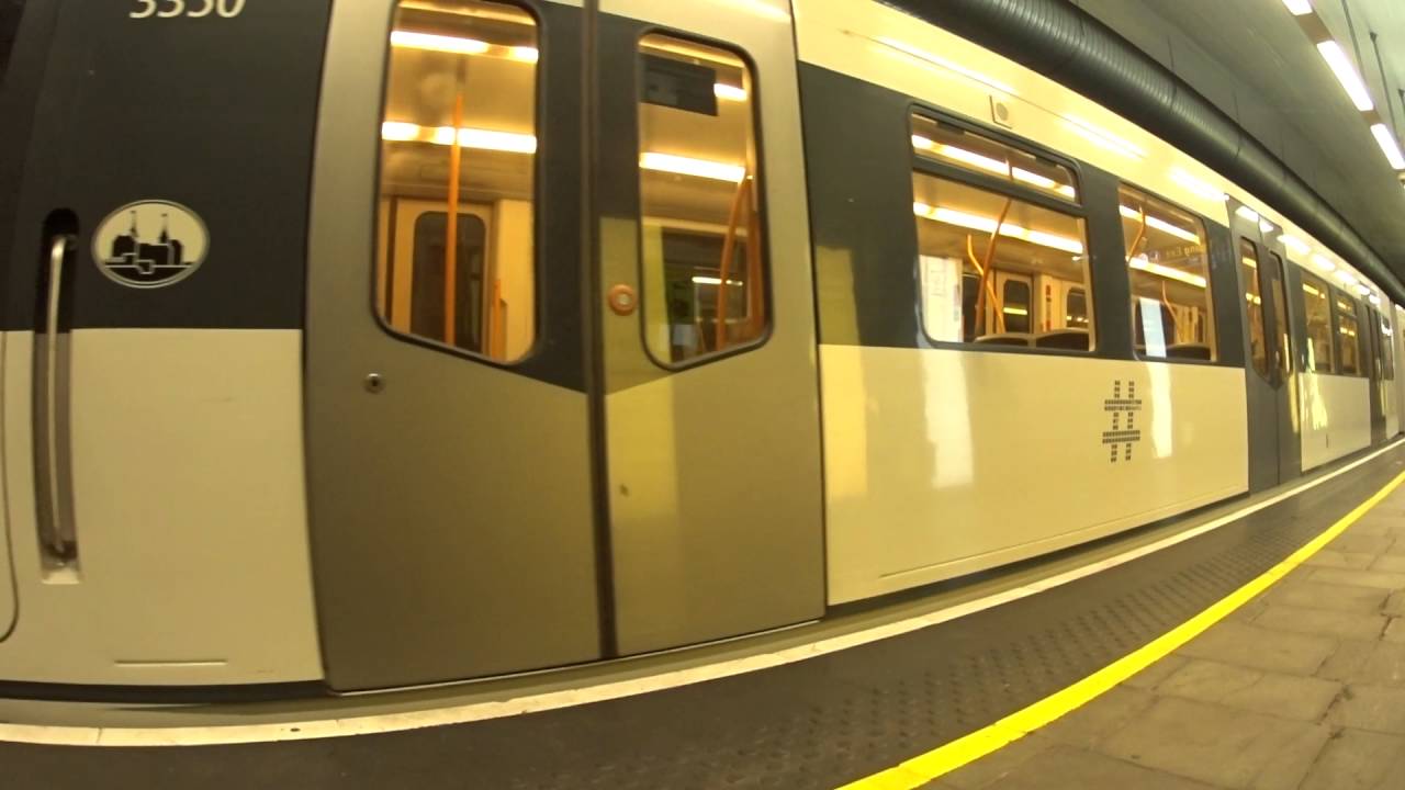 Random MX3000 action at Vestli / Oslo T-bane / Oslo metro
