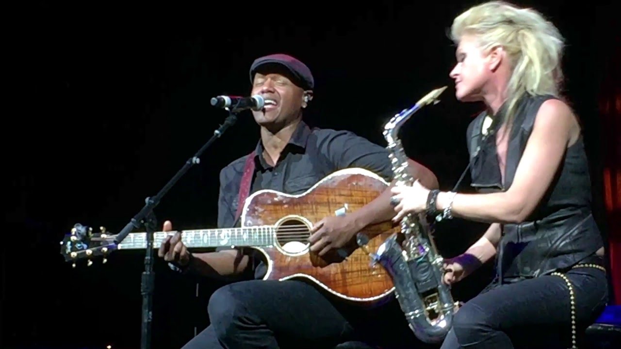 Mindi Abair & Javier Colon - I Can't Make You Love Me