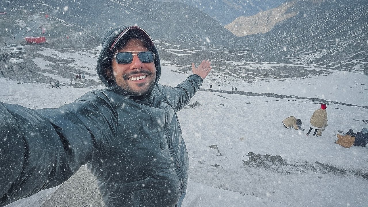 Finally Alhamdulillah Live Snowfall Mill Gai￼ 😮❤️
