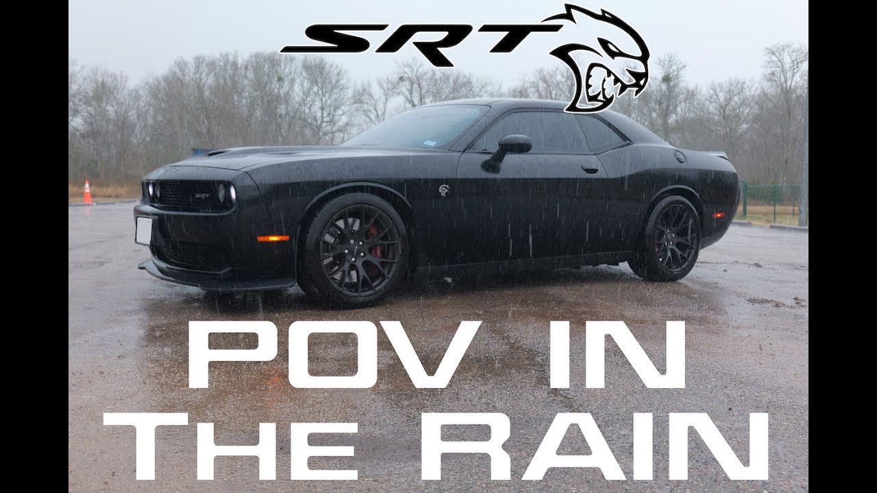 POV DODGE CHALLENGER HELLCAT (Manual 6 Speed)  