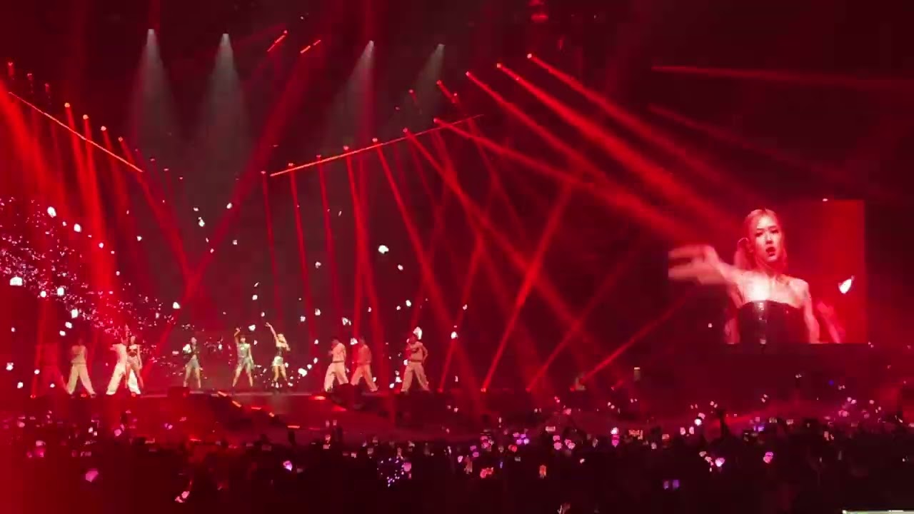 BLACKPINK at Hamilton D1 - Ddu-Du Ddu-Du (Born Pink Concert 2022)