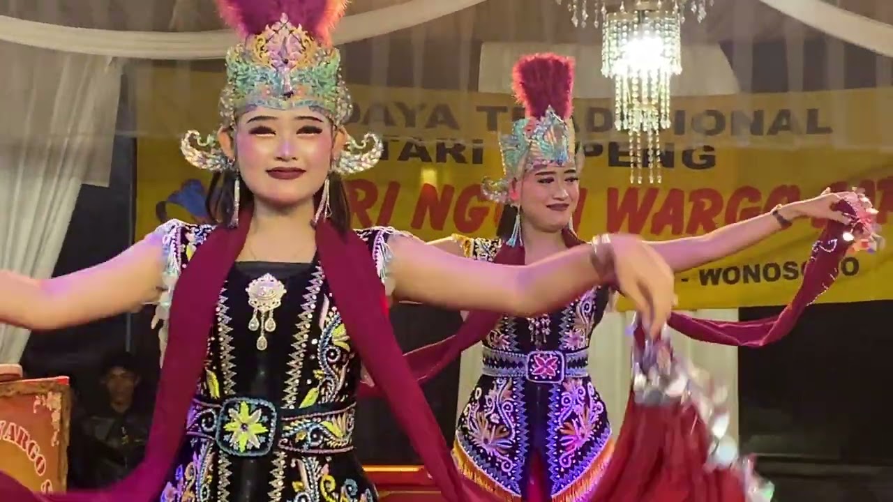 Lengger Wonosobo - Tari Gambyong SUPER 4 lengger cantik