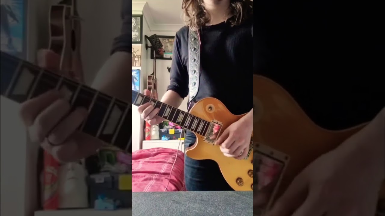 Guitar solo heavy #guitar #music #gibson #guitarperformance ##guitarplayer