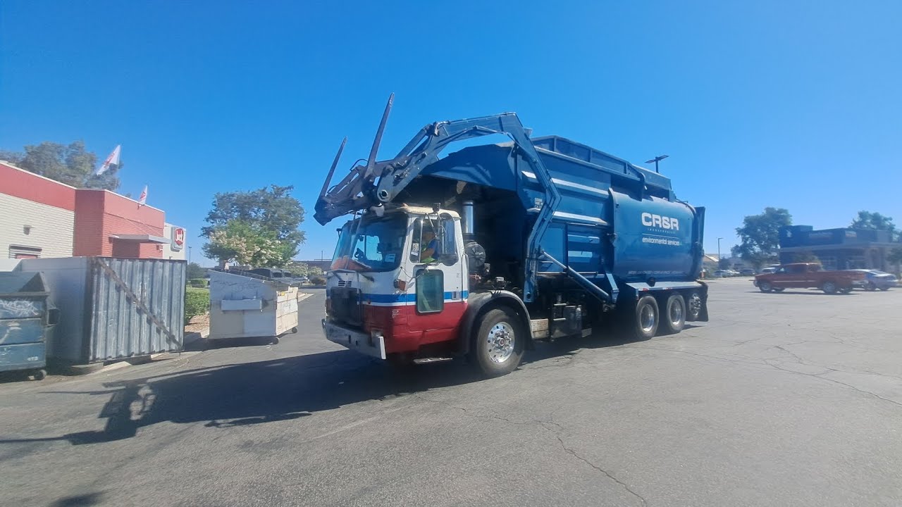 Ex-WM Autocar WXLL Front Loader