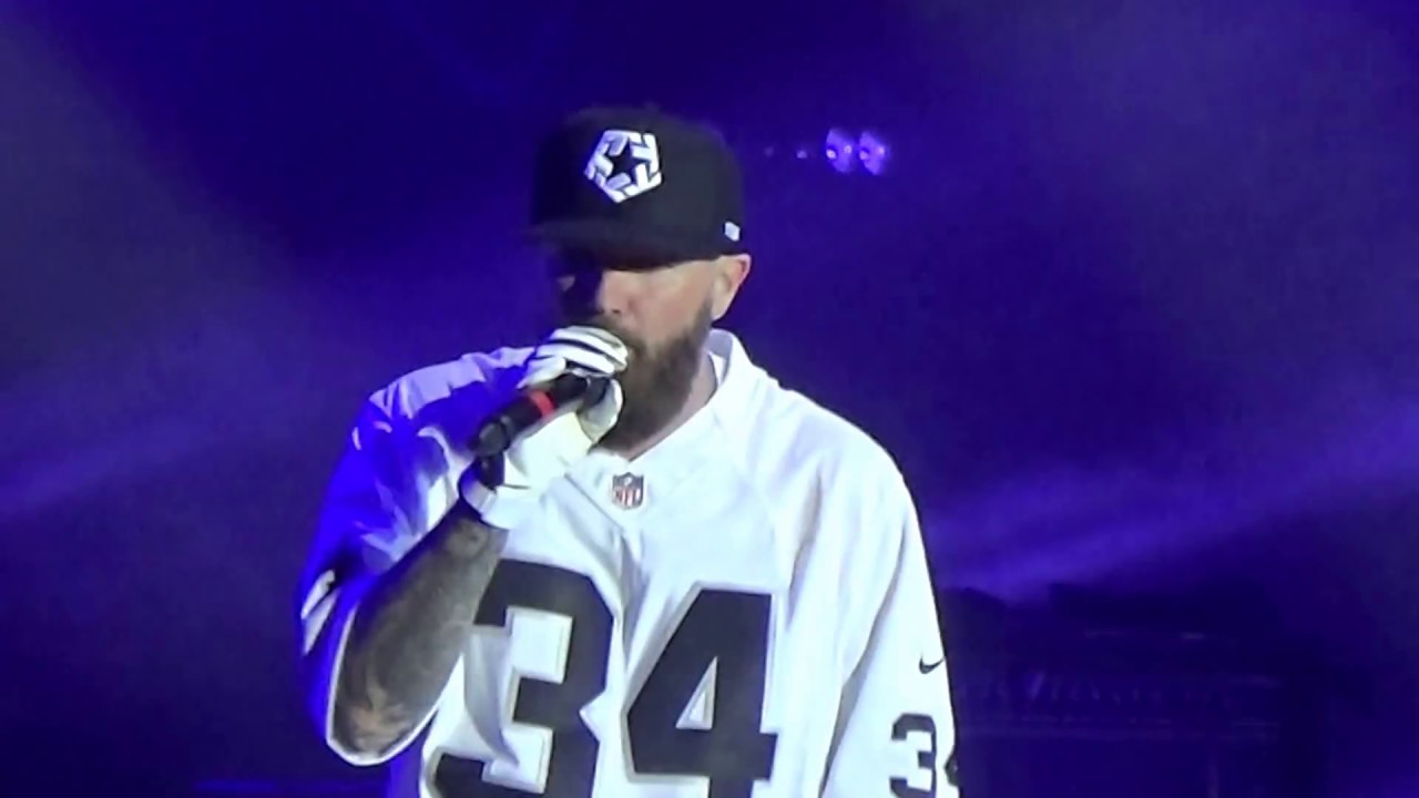 Limp Bizkit Manchester Arena 12/12/16 Full intro + Rollin + Hotdog [HD]