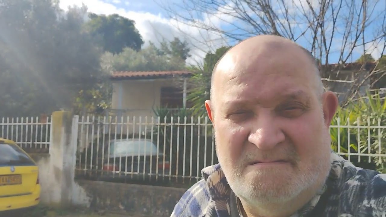 NIKOLO TAXI DRIVER 