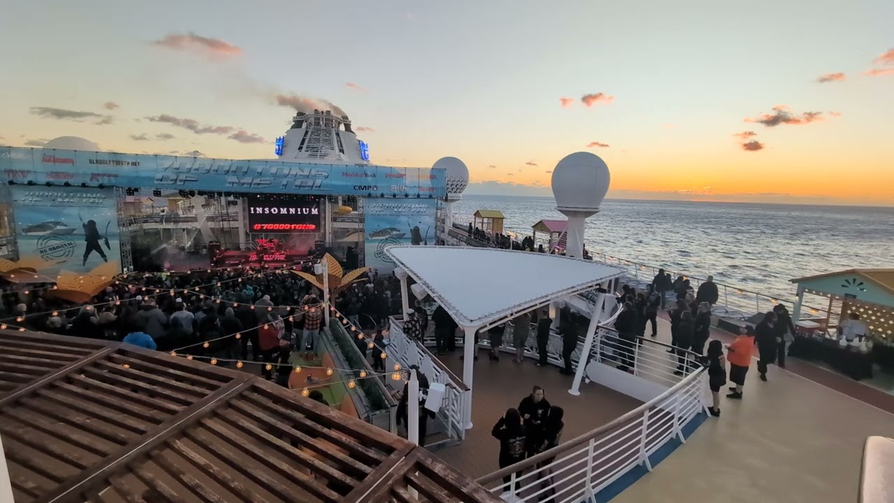 Sun sets on last day of 70k Tons of Metal 2026 (Insomnium @ Pool Deck) - February 1, 2026