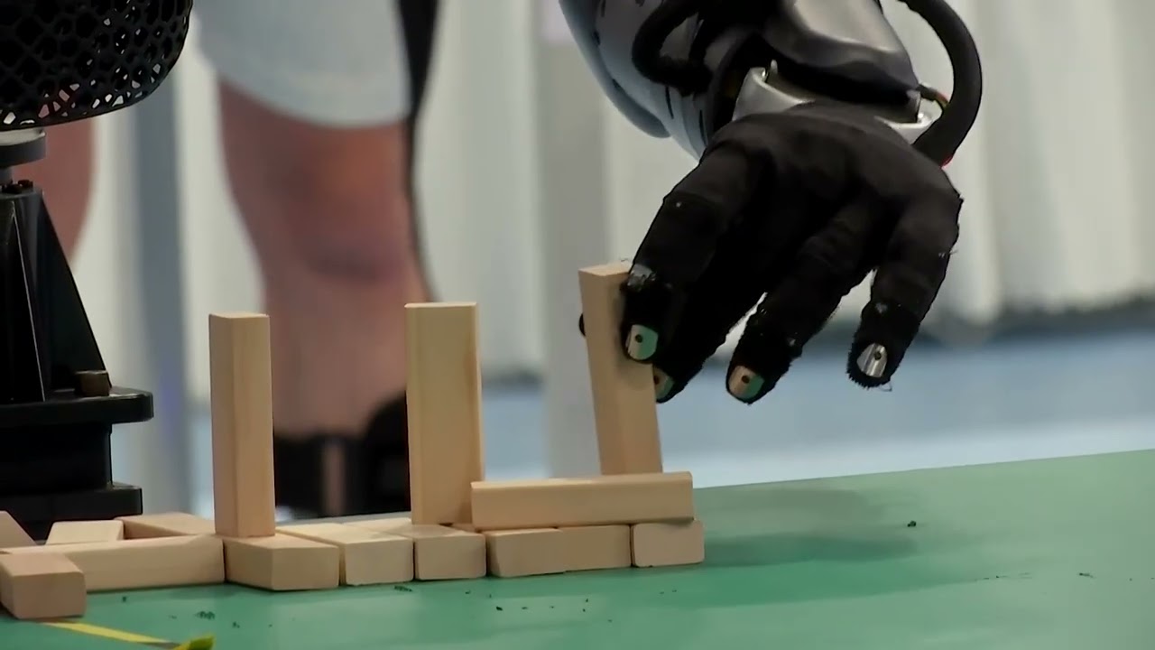 At China's 'robot Olympics,&rsquo; humanoids spar, sprint and perform taichi