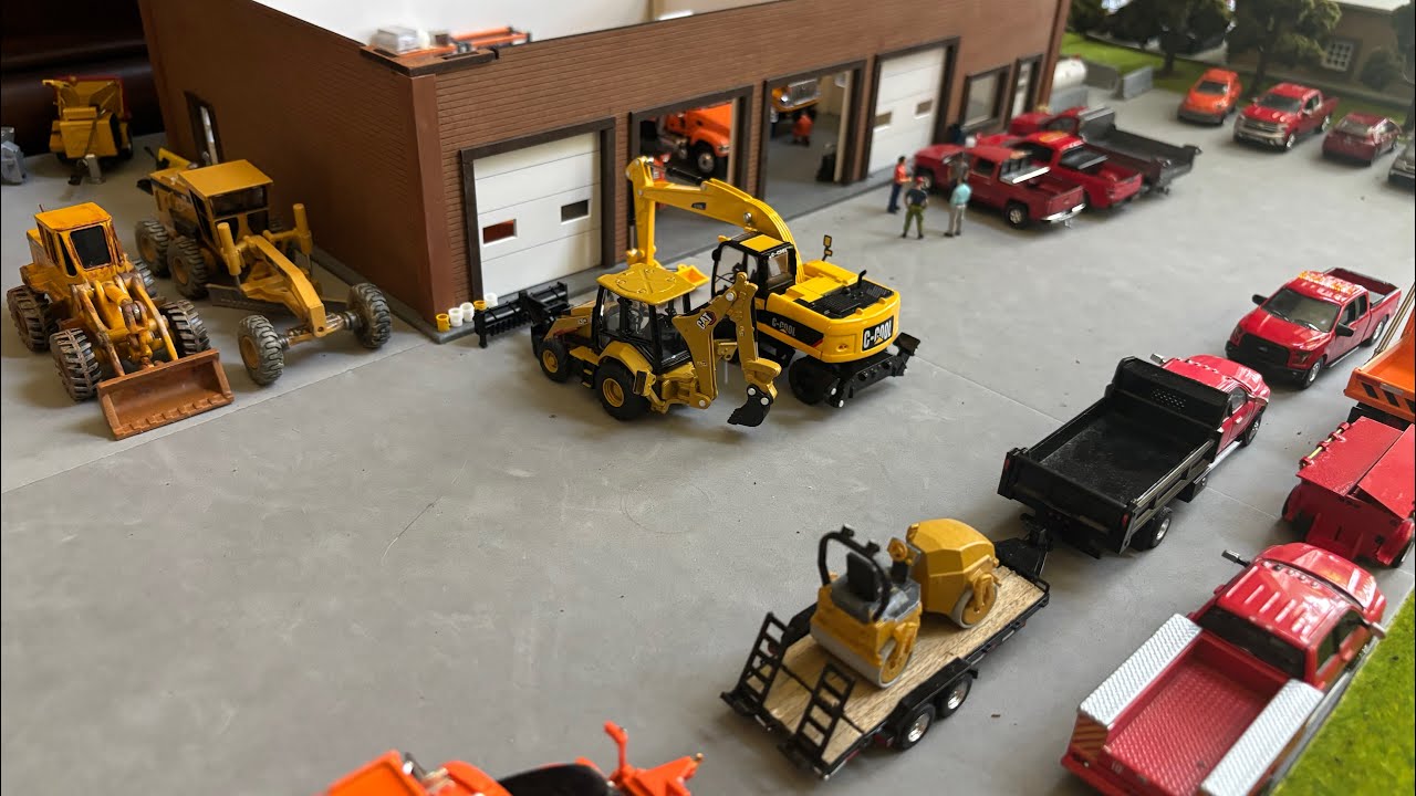 1:64 Greenlight Diorama - Town Highway Department