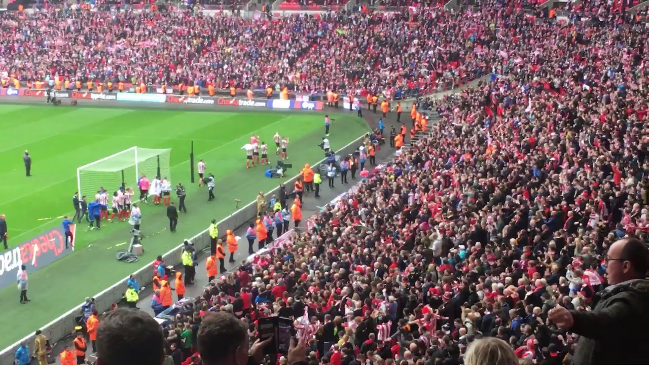Dambuster’s Lincoln City Beating Shrewsbury Town. Checkatrade Final