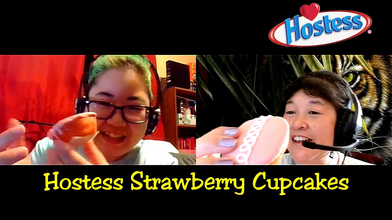 Hostess Strawberry Cupcakes collab with Megan Munches #2021FallFlavors #Quarantine2021